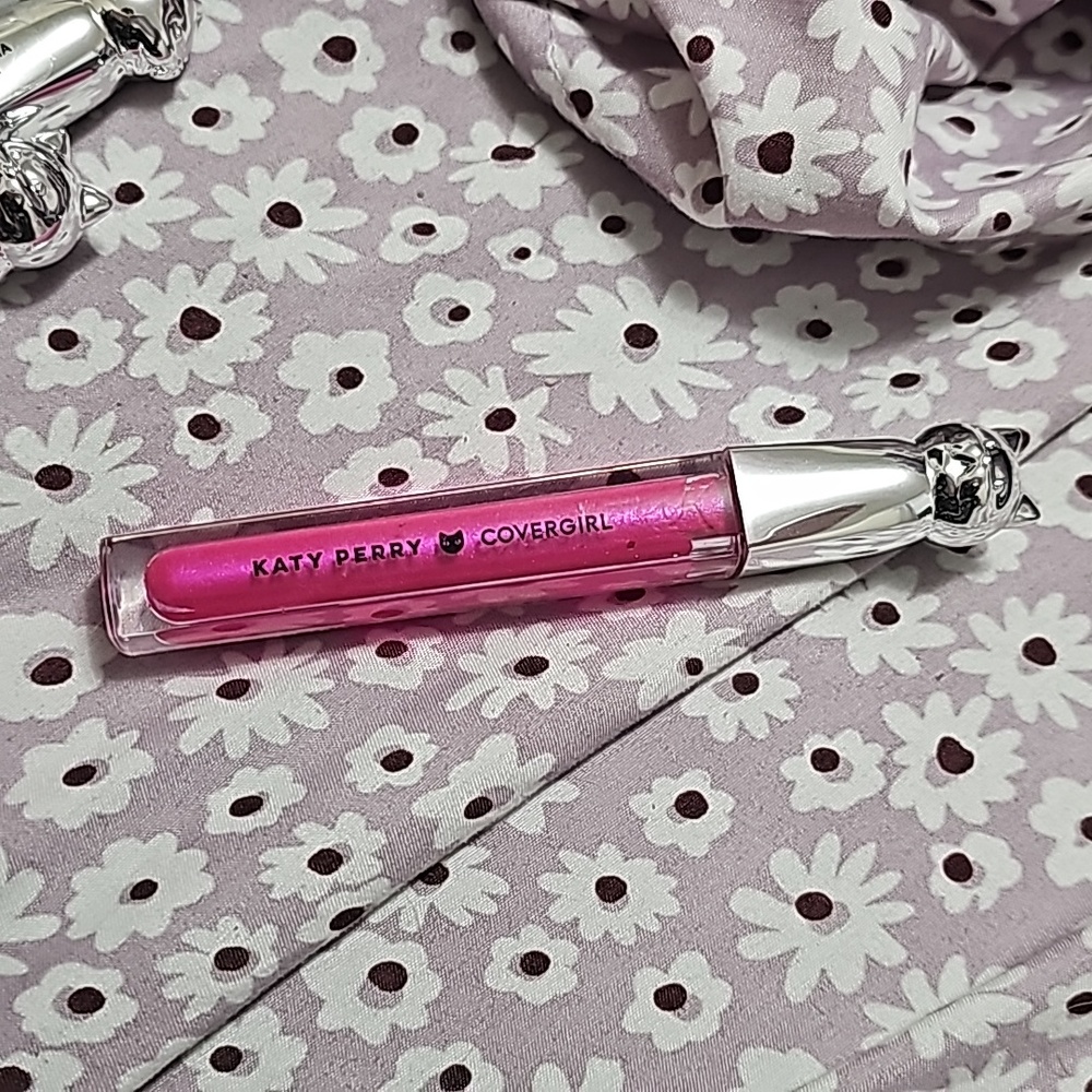 Katy gloss